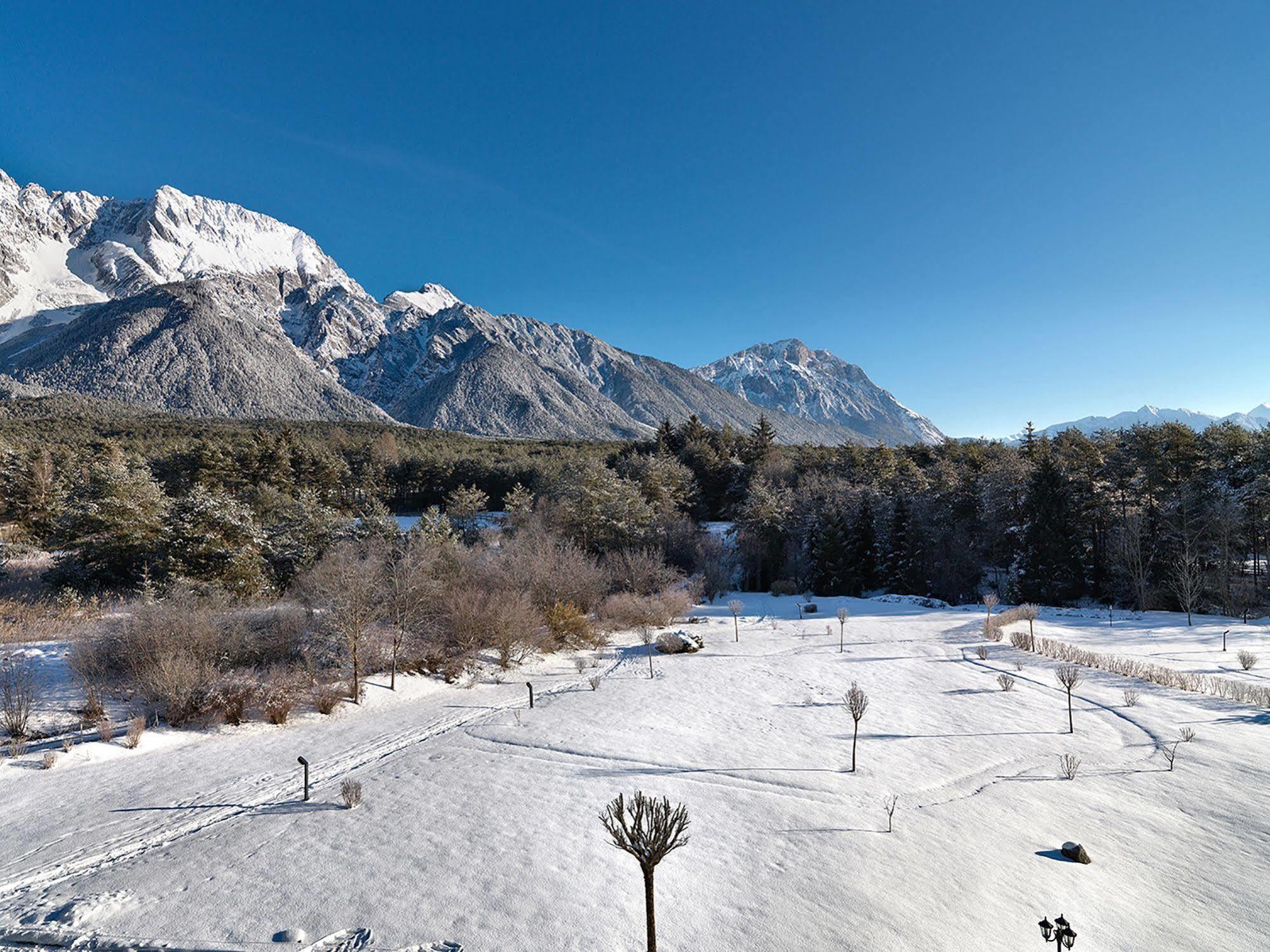 Kaysers Tirolresort - Wohlfuehlhotel Fuer Erwachsene Mieming Esterno foto