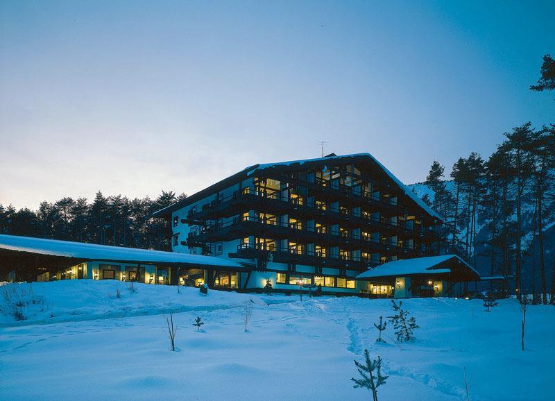 Kaysers Tirolresort - Wohlfuehlhotel Fuer Erwachsene Mieming Esterno foto